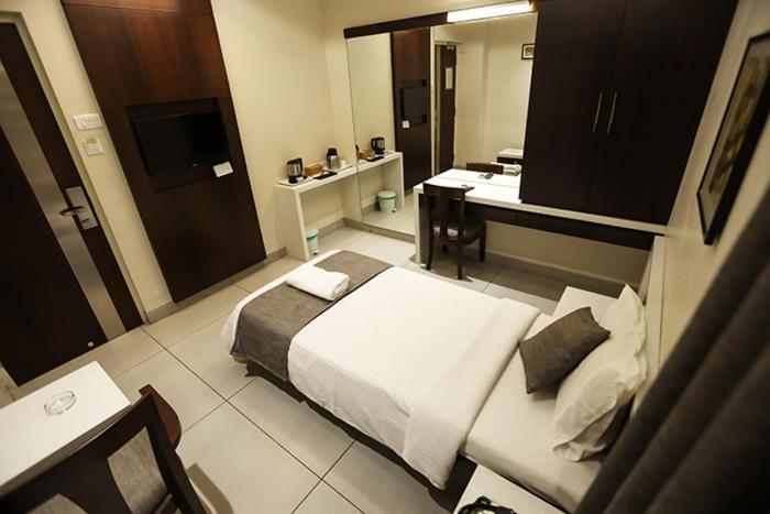 Sree Sakthi Residency Hotel Канчипурам Екстериор снимка