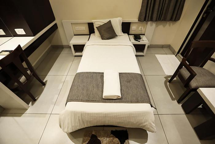 Sree Sakthi Residency Hotel Канчипурам Екстериор снимка
