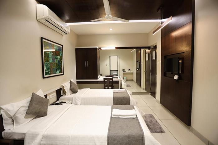 Sree Sakthi Residency Hotel Канчипурам Екстериор снимка